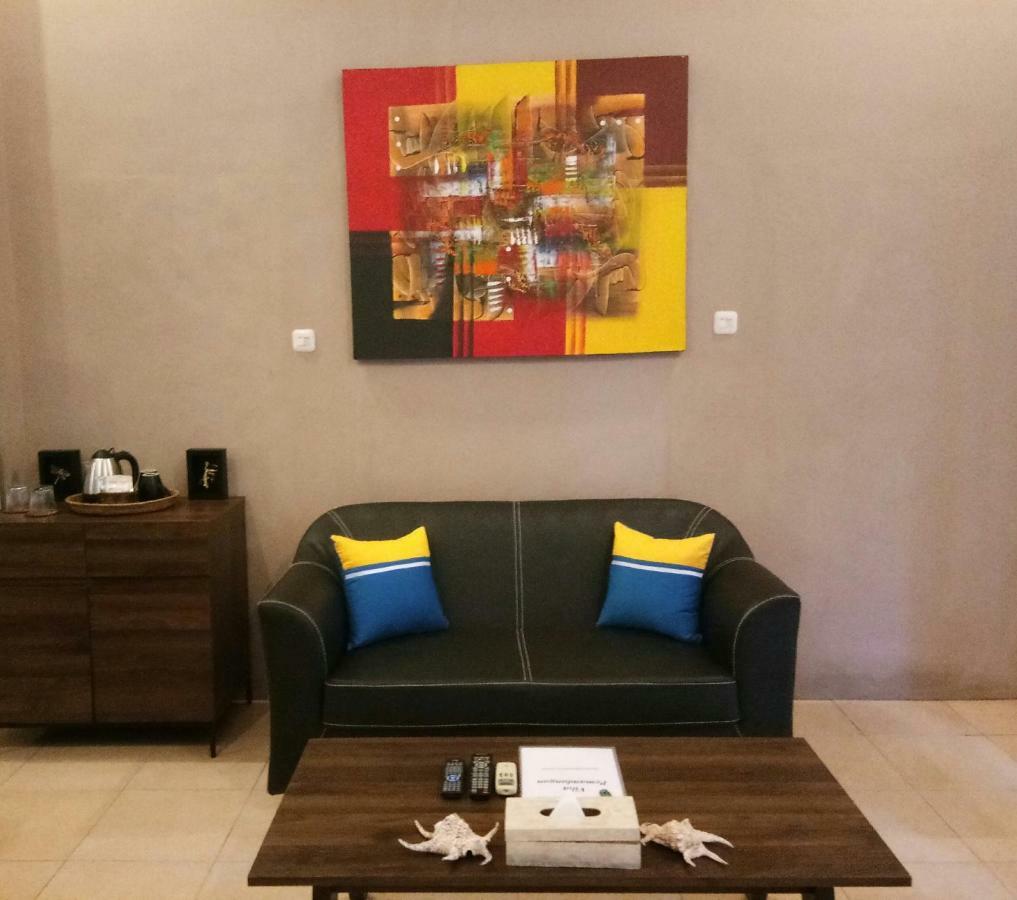 Villa Pemandangan Sekotong Barat Экстерьер фото